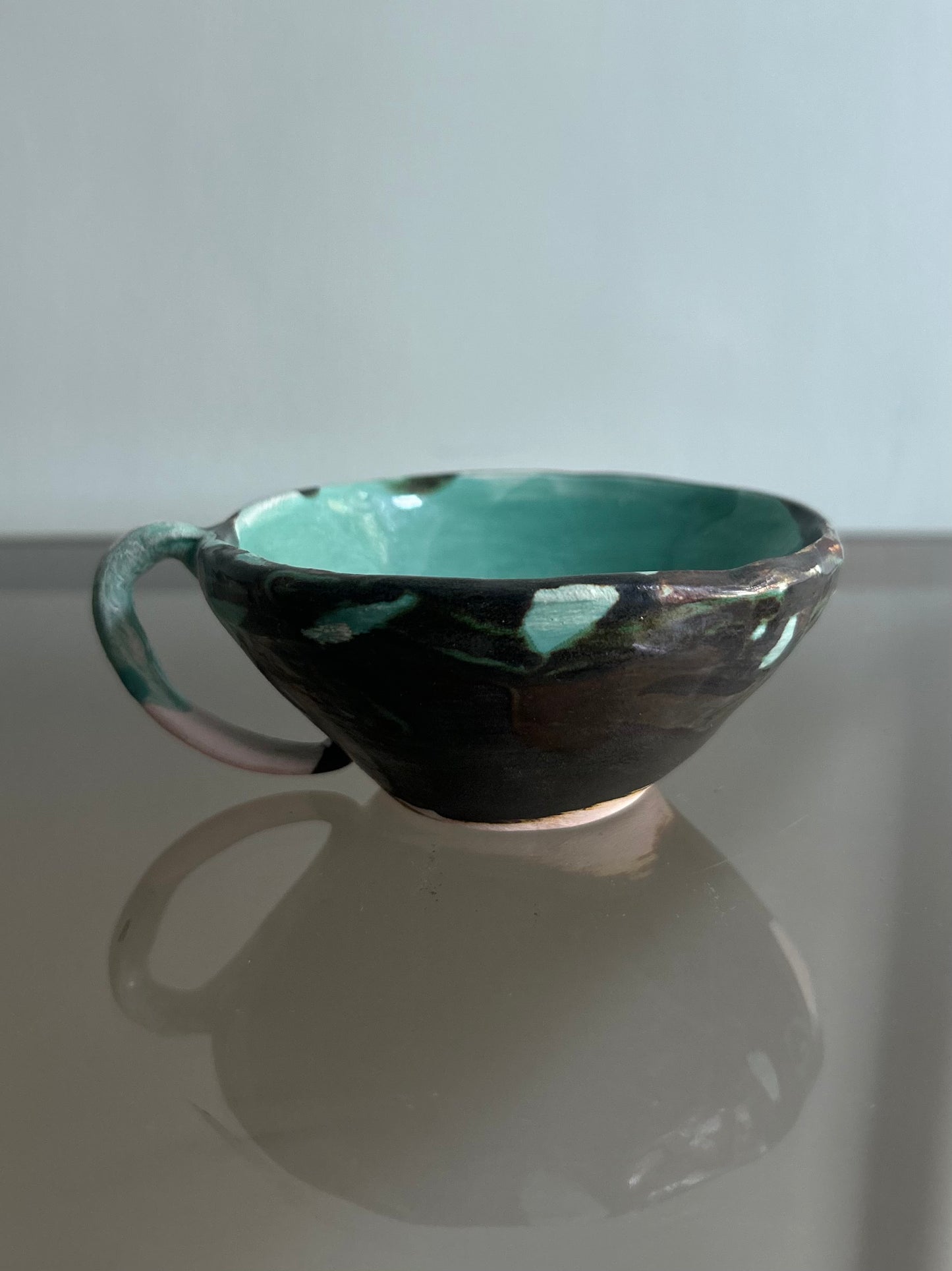 Tazza verde acqua e nero matte